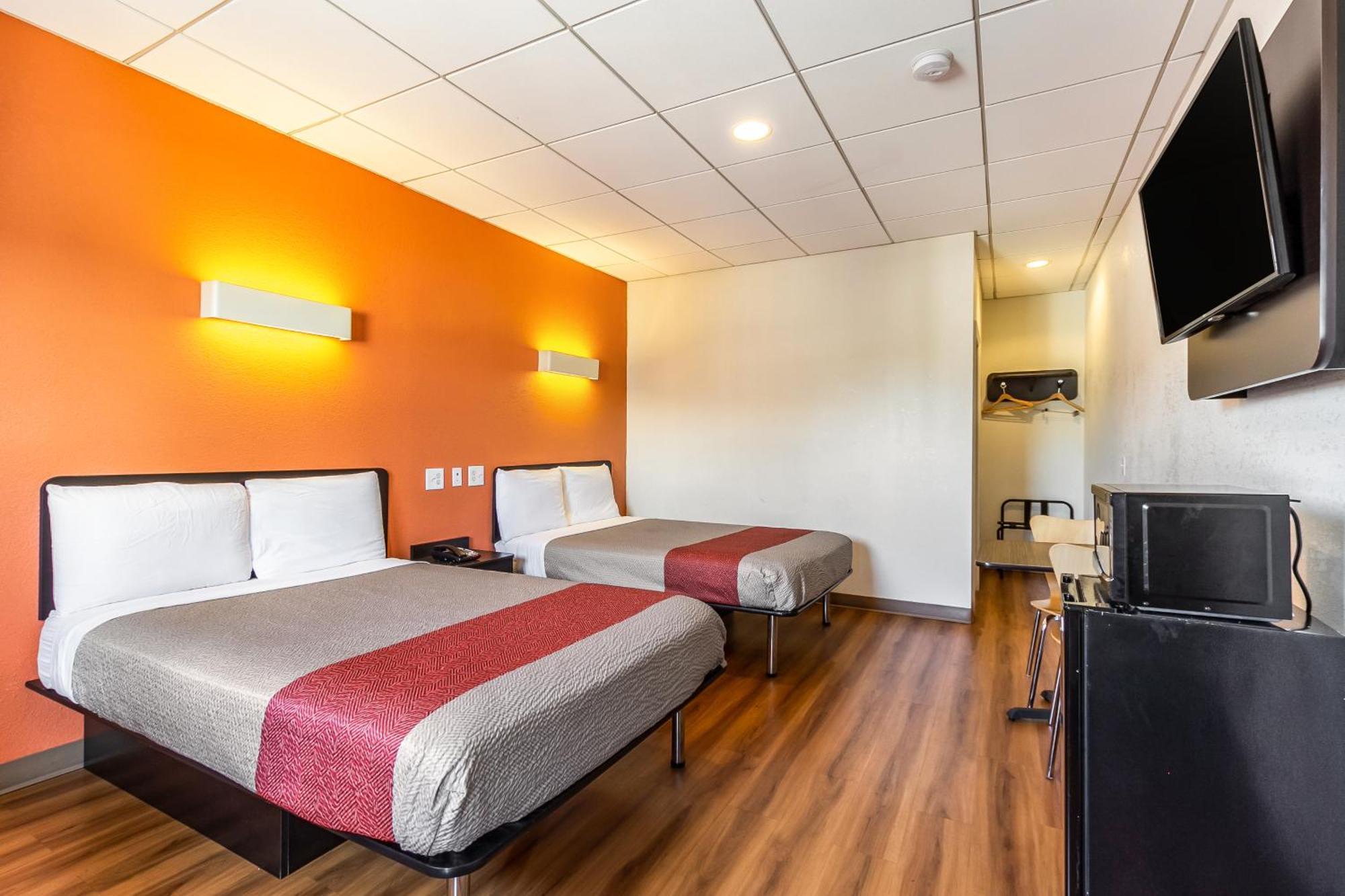 Motel 6 Elizabeth Nj Newark Liberty Intl Airport Dış mekan fotoğraf