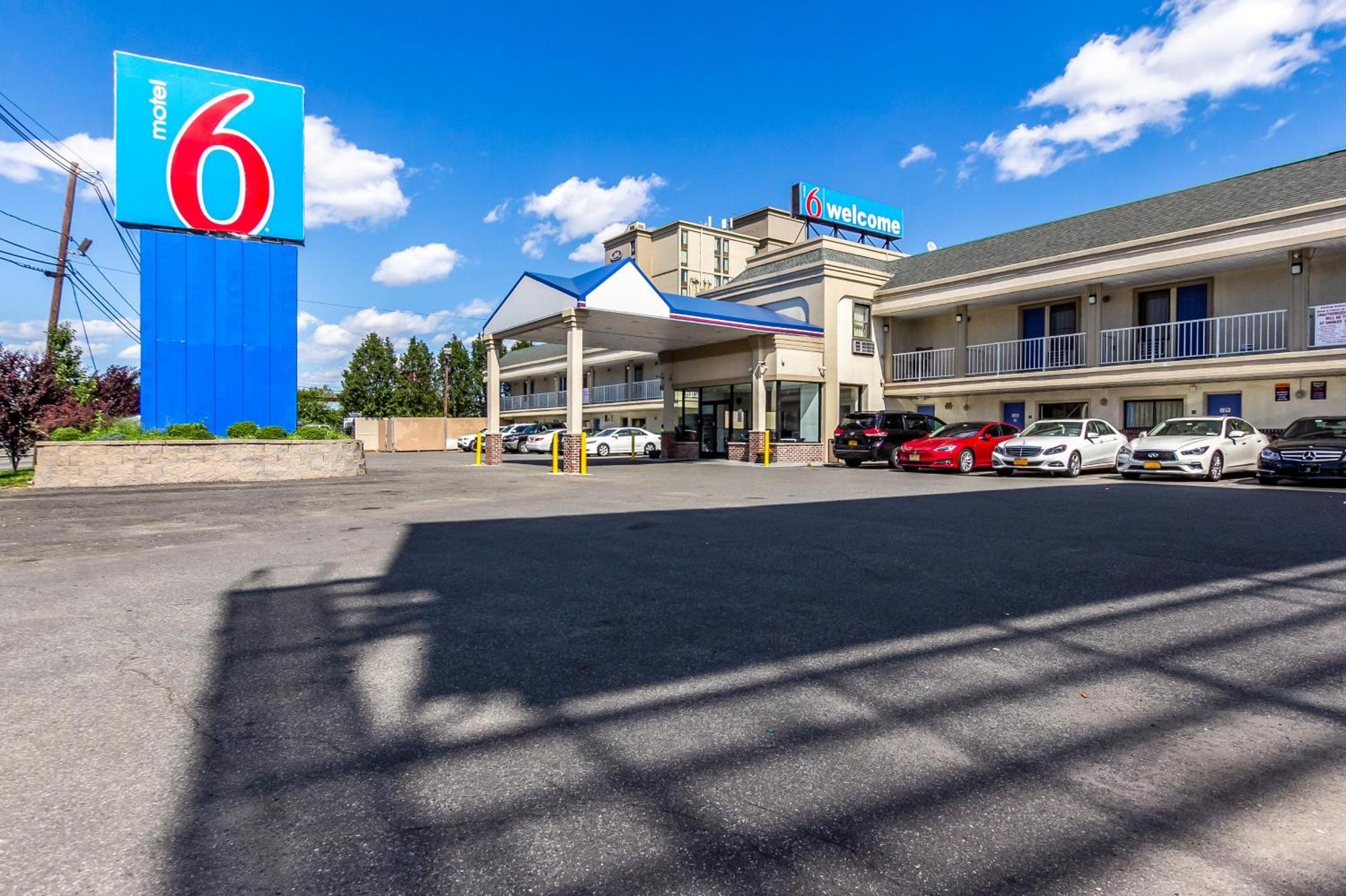 Motel 6 Elizabeth Nj Newark Liberty Intl Airport Dış mekan fotoğraf